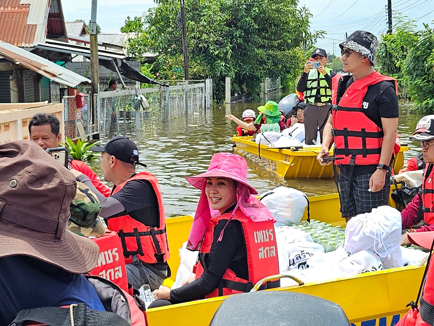 นุ้ย - สุจิรา อรุณพิพัฒน์