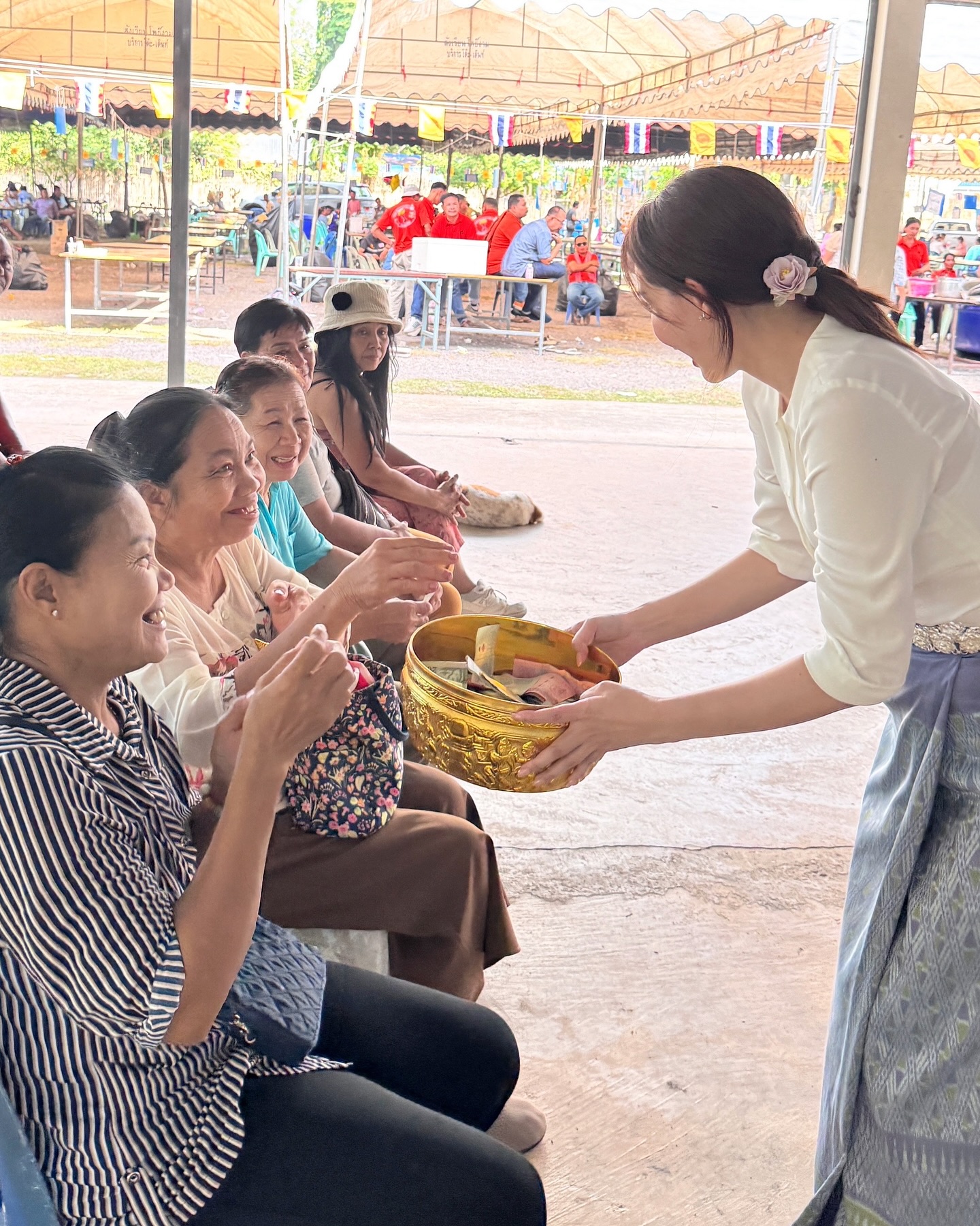 นุ้ย - สุจิรา อรุณพิพัฒน์