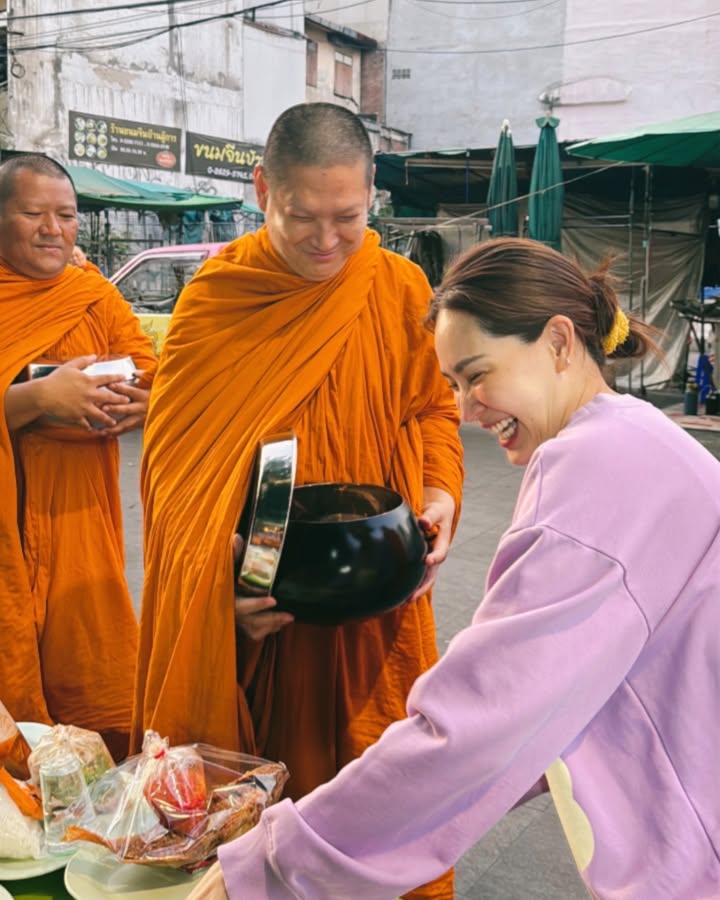 นุ้ย - สุจิรา อรุณพิพัฒน์