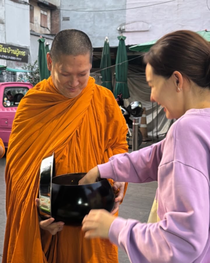 นุ้ย - สุจิรา อรุณพิพัฒน์