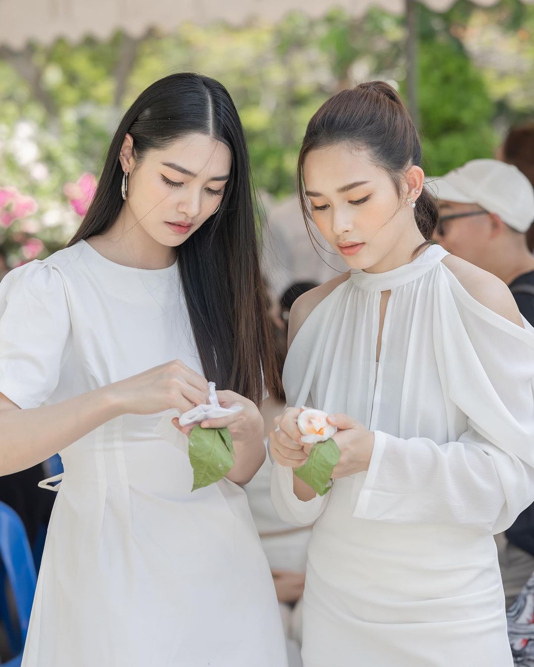 มิ้นท์ - รัญชน์รวี เอื้อกูลวราวัตร