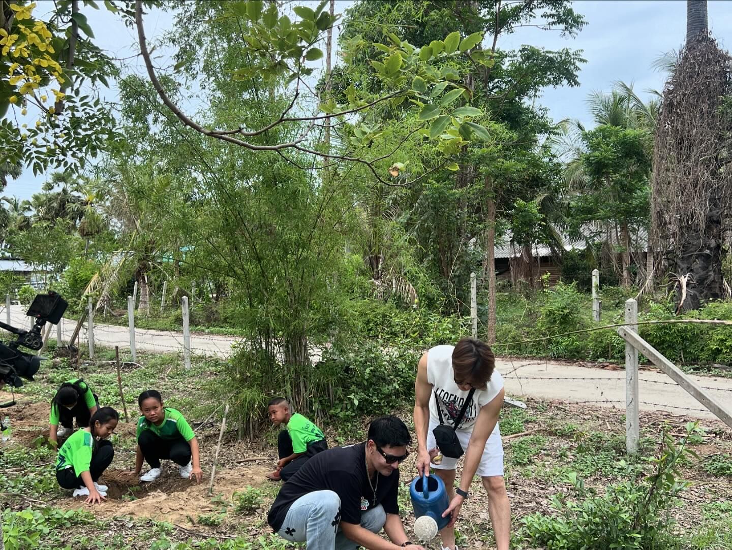 เติ้ล - ธนพล นิ่มทัยสุข