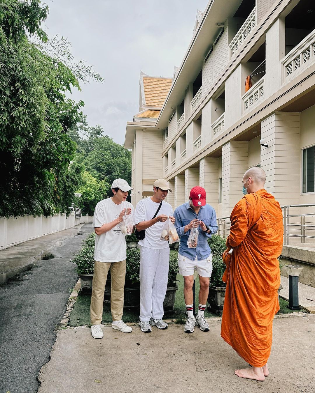 เจมส์ - จิรายุ ตั้งศรีสุข