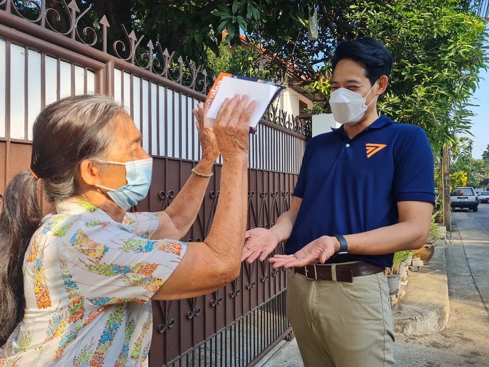 เพชร - กรุณพล เทียนสุวรรณ