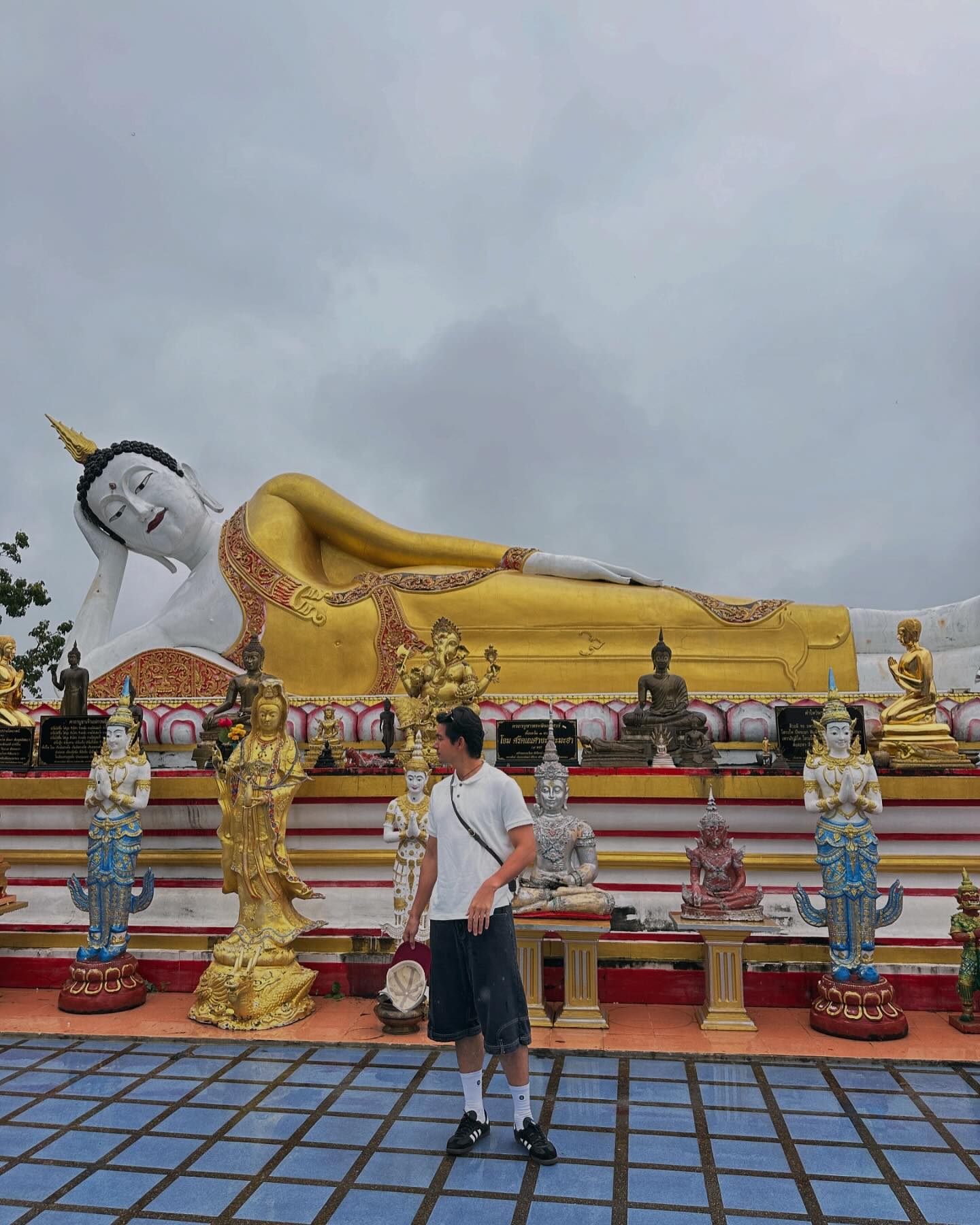 เข้ม -  หัสวีร์ ภัคพงษ์ไพศาล