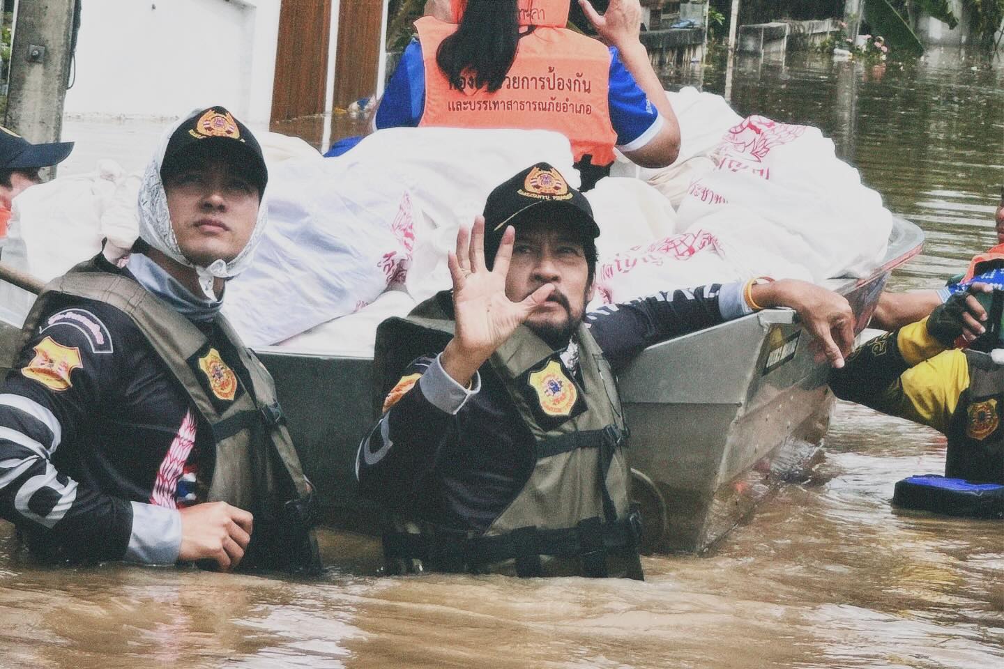 เข้ม -  หัสวีร์ ภัคพงษ์ไพศาล