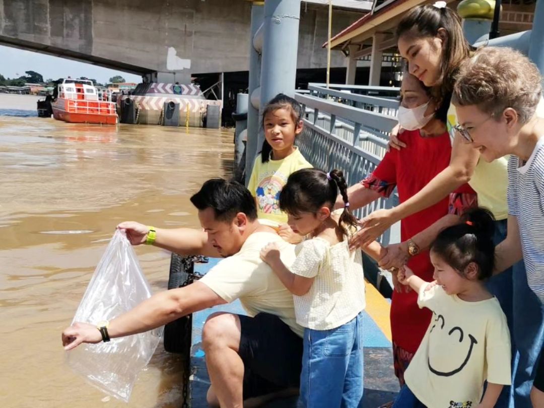 เบนซ์ - พรชิตา ณ สงขลา