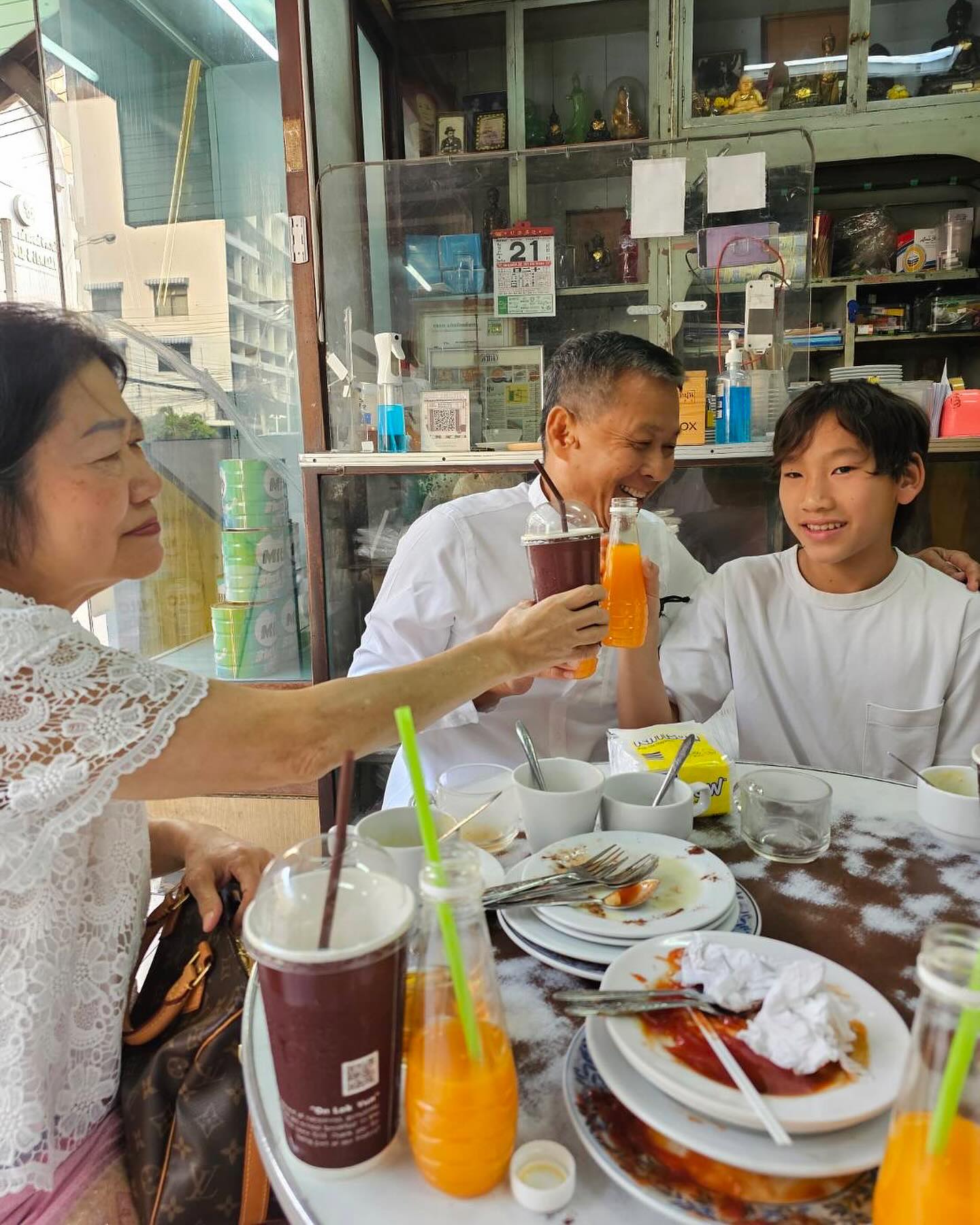 ตุ๊ก - ชนกวนันท์ รักชีพ