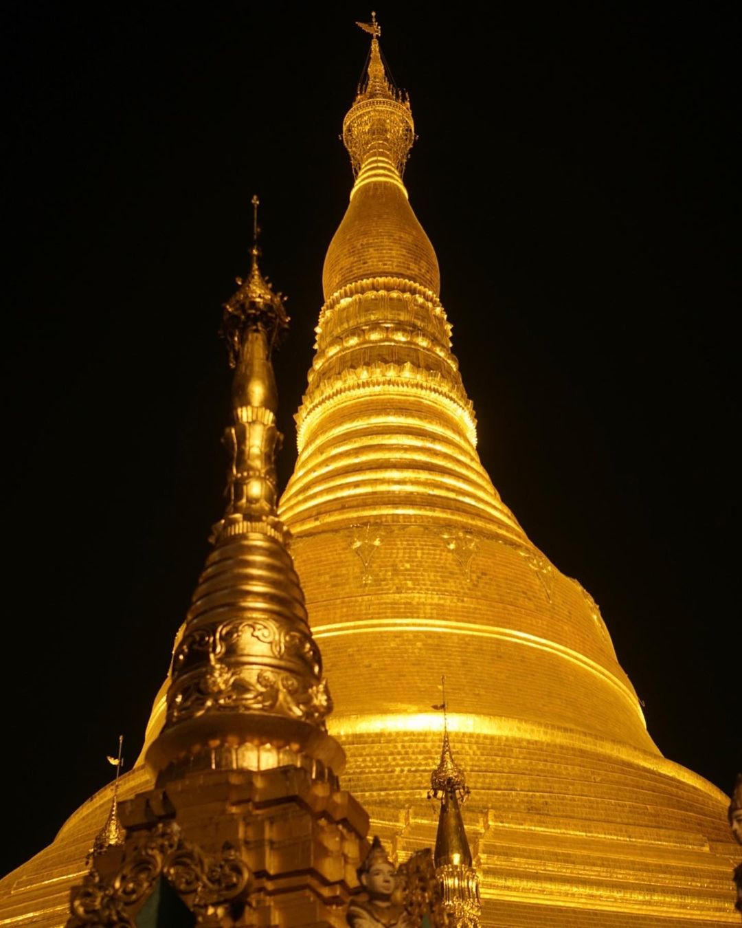 วิว - วรรณรท สนธิไชย