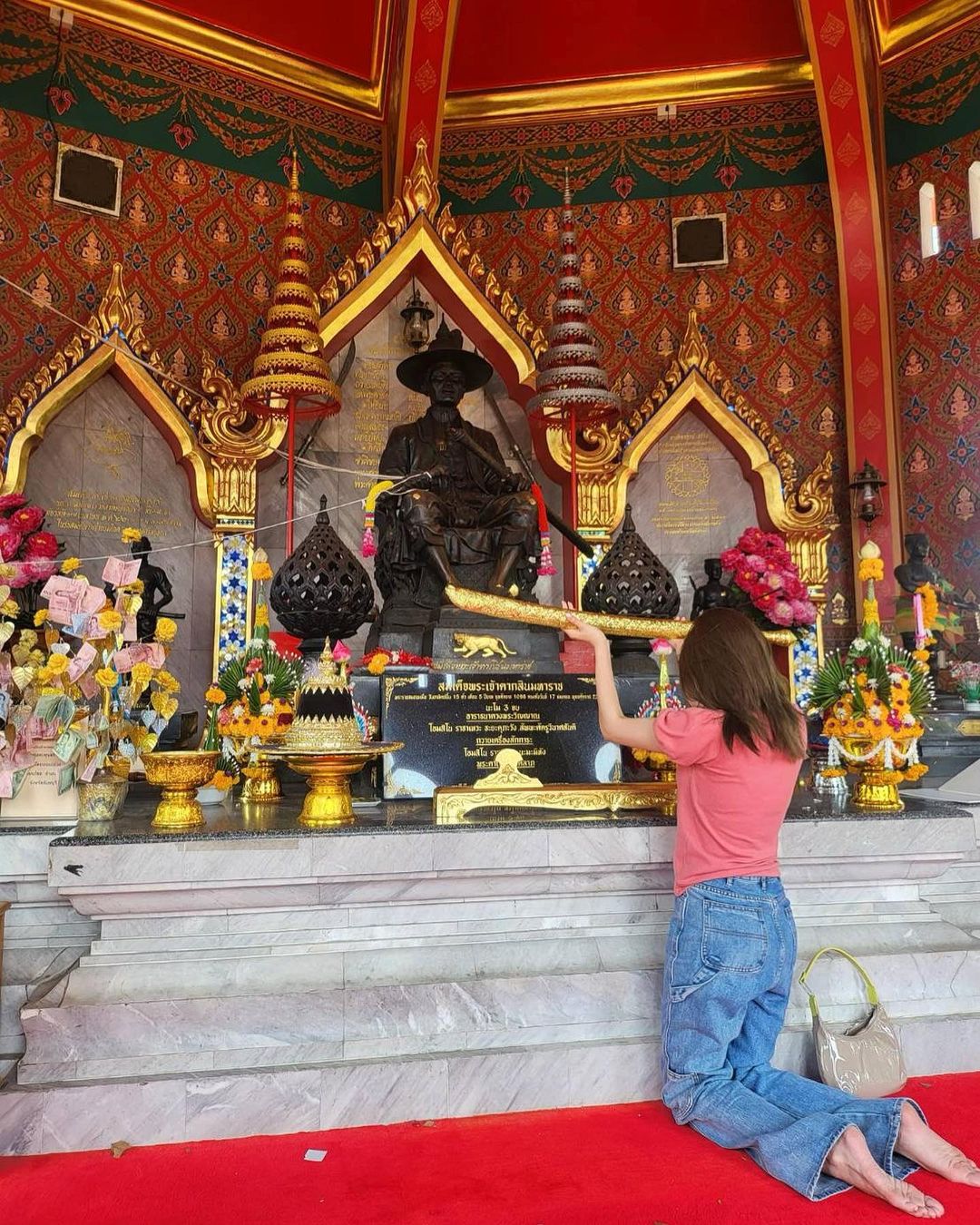 วิว - วรรณรท สนธิไชย