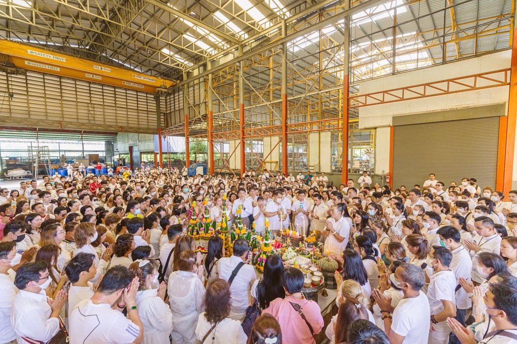 วิว - วรรณรท สนธิไชย