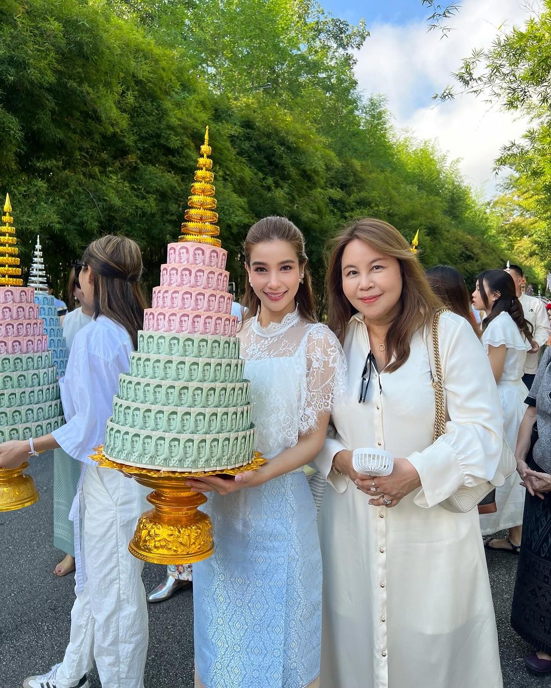 วิว - วรรณรท สนธิไชย