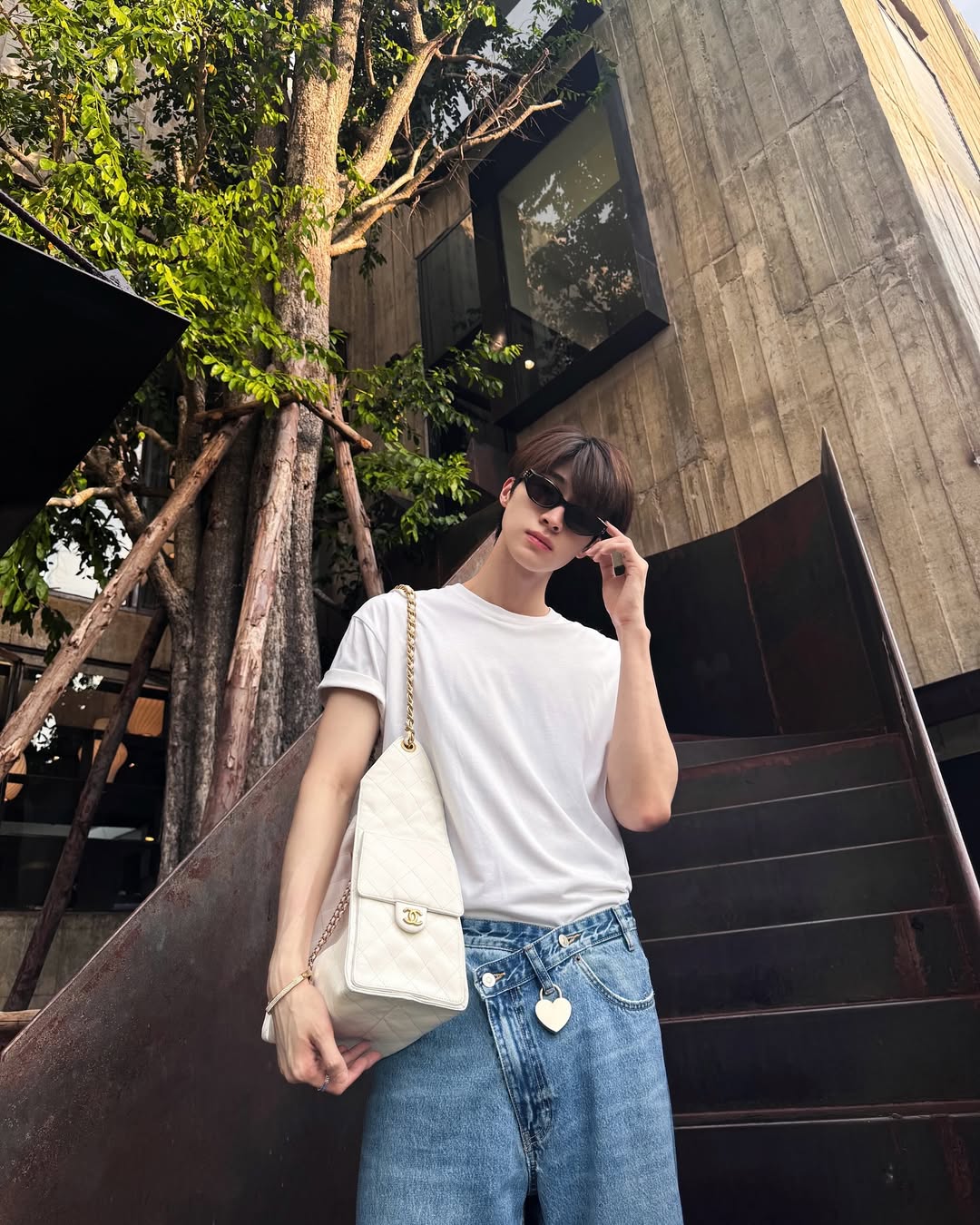 บลู - พงศ์ทิวัตถ์ ตั้งวันเจริญ