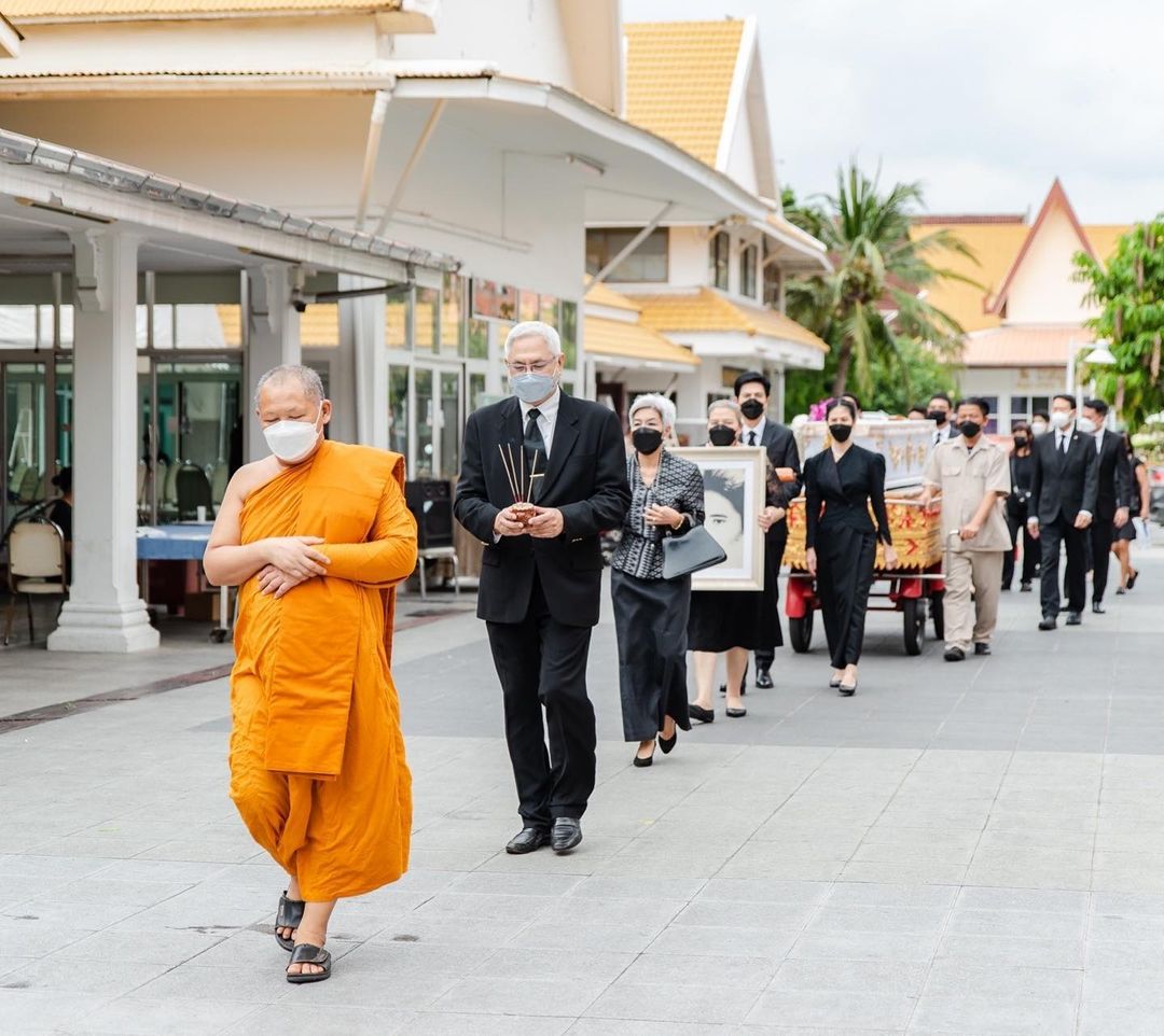 แซม - ยุรนันท์ ภมรมนตรี