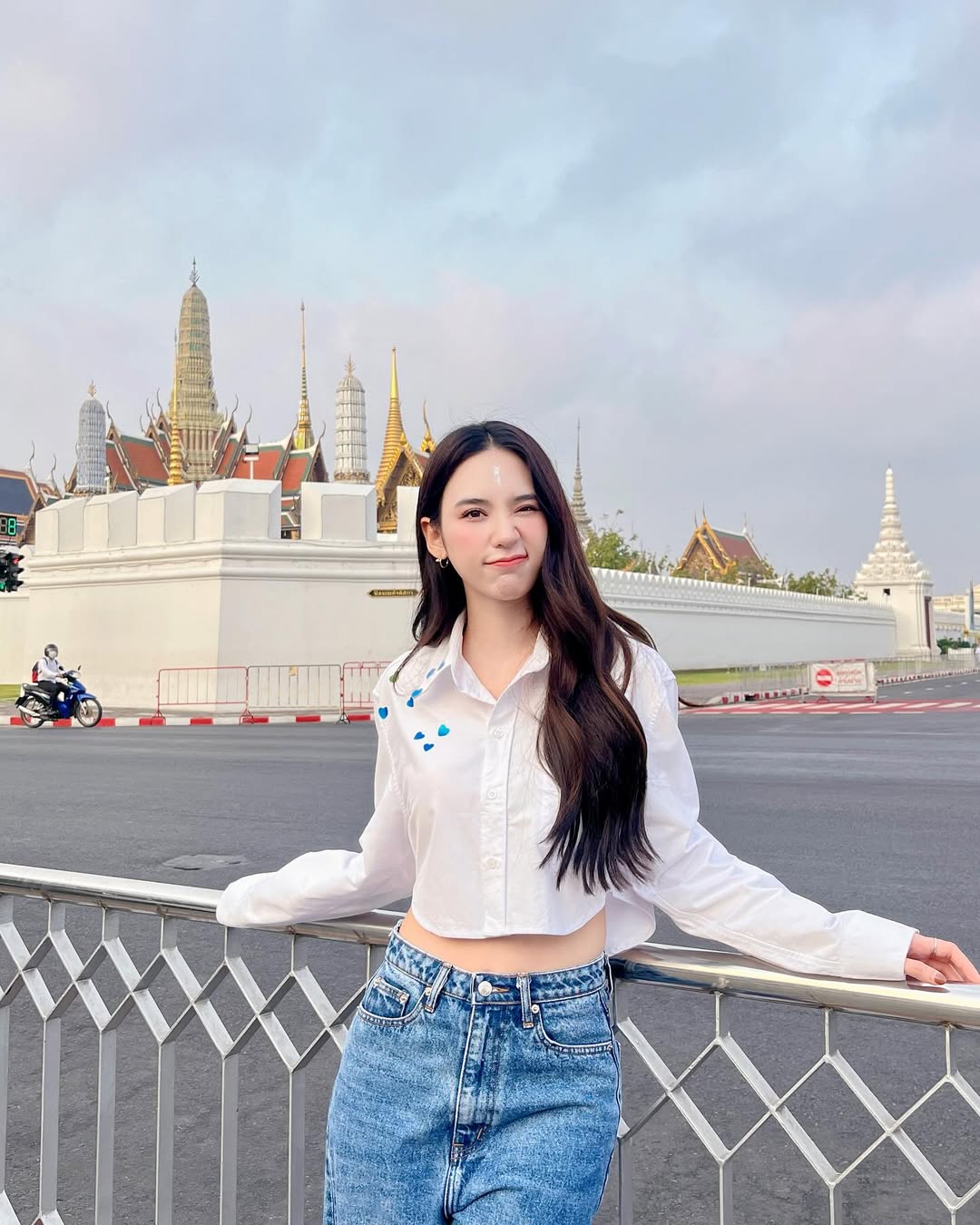 ญดา - นริลญา กุลมงคลเพชร