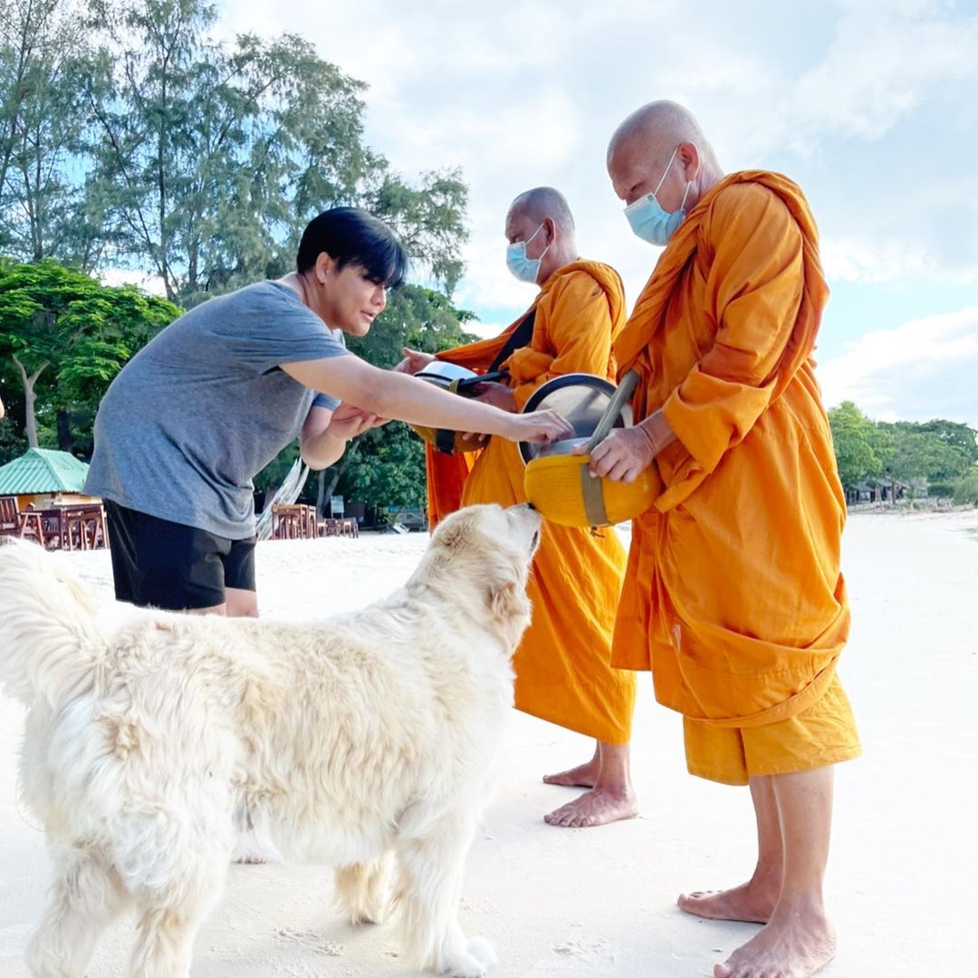 เอมมี่ - อมลวรรณ ศิริกิตติรัตน์