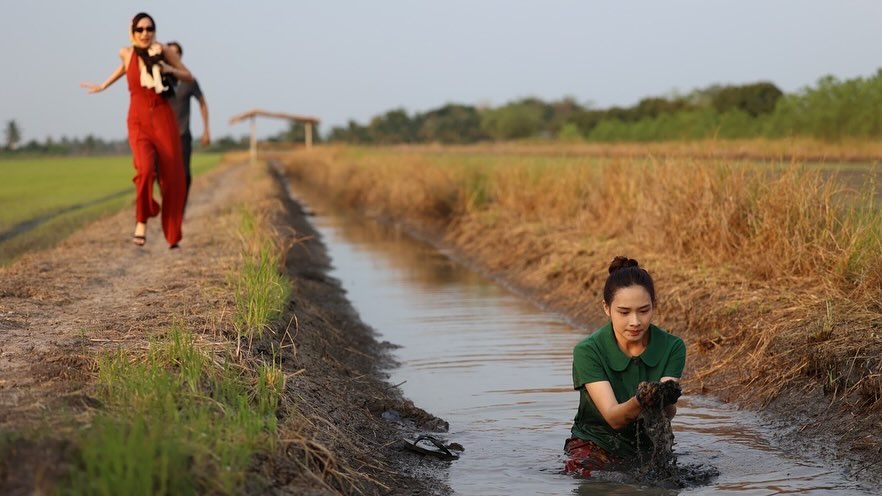 น้ำฟ้า - ธัญญภัสร์ ภัทรธีรชัยเจริญ