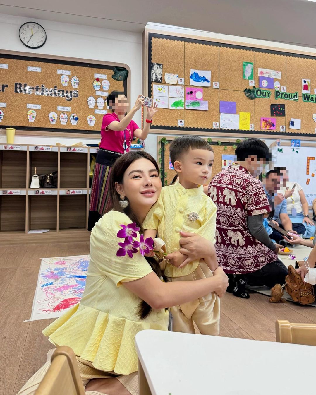 ดิว - อริสรา ทองบริสุทธิ์