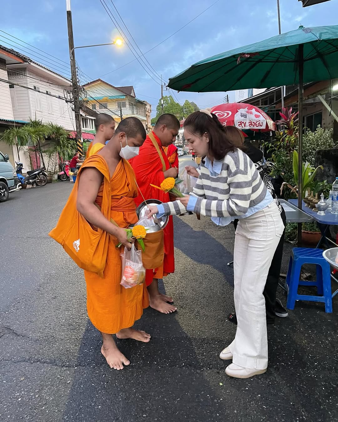 เบนซ์ - ปุณยาพร พูลพิพัฒน์