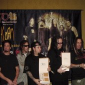 ประมวลภาพบรรยากาศงานแถลงข่าว Korn Live in BKK